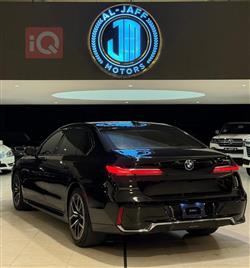 بي ام دبليو الفئة 7